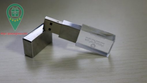 USB qua tang USB gia re Mau 07 02